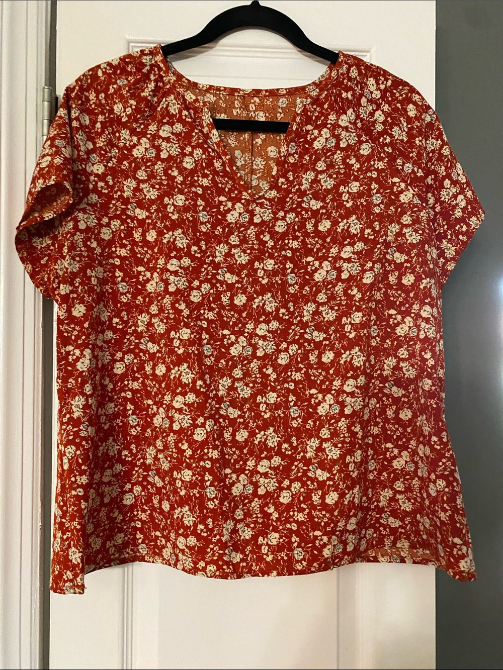 SHEIN Rust Red Floral Notch-Neck Blouse